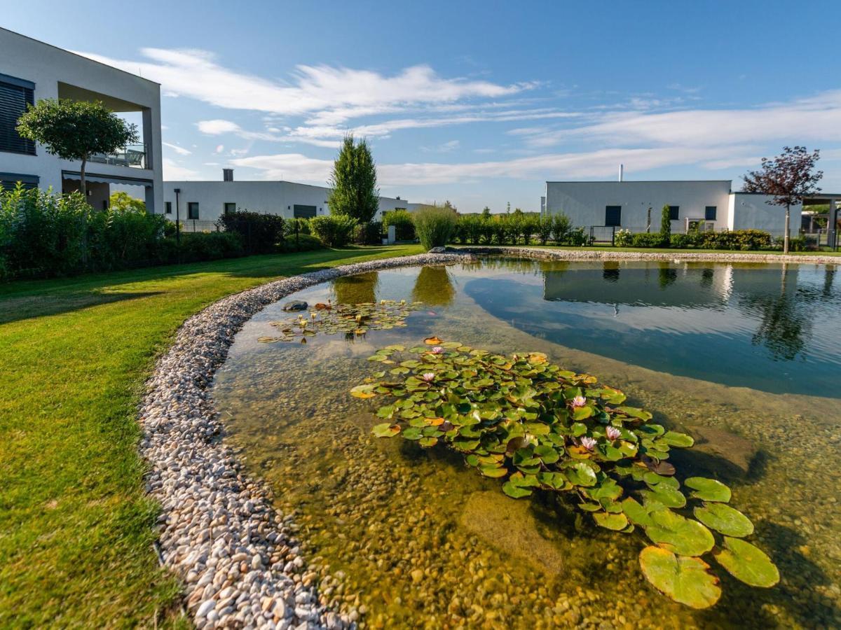 Apartment With Pool, Roof Terrace, Garden Zsira Kültér fotó